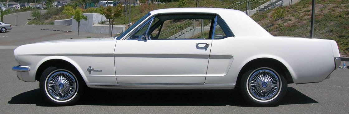 Wimbledon White 1966 Mustang Sprint 200