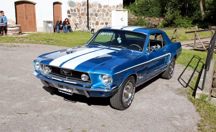 Acapulco Blue 1968 Mustang