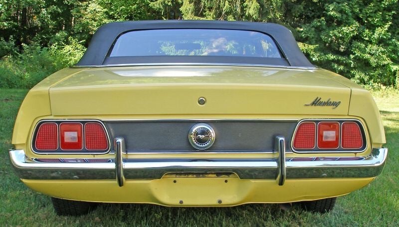 Medium Bright Yellow 1972 Mustang Convertible