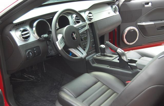 2007 Foose Mustang Interior
