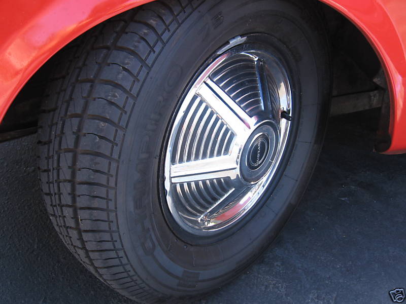 1965 Mustang Full Wheel Hubcap Covers