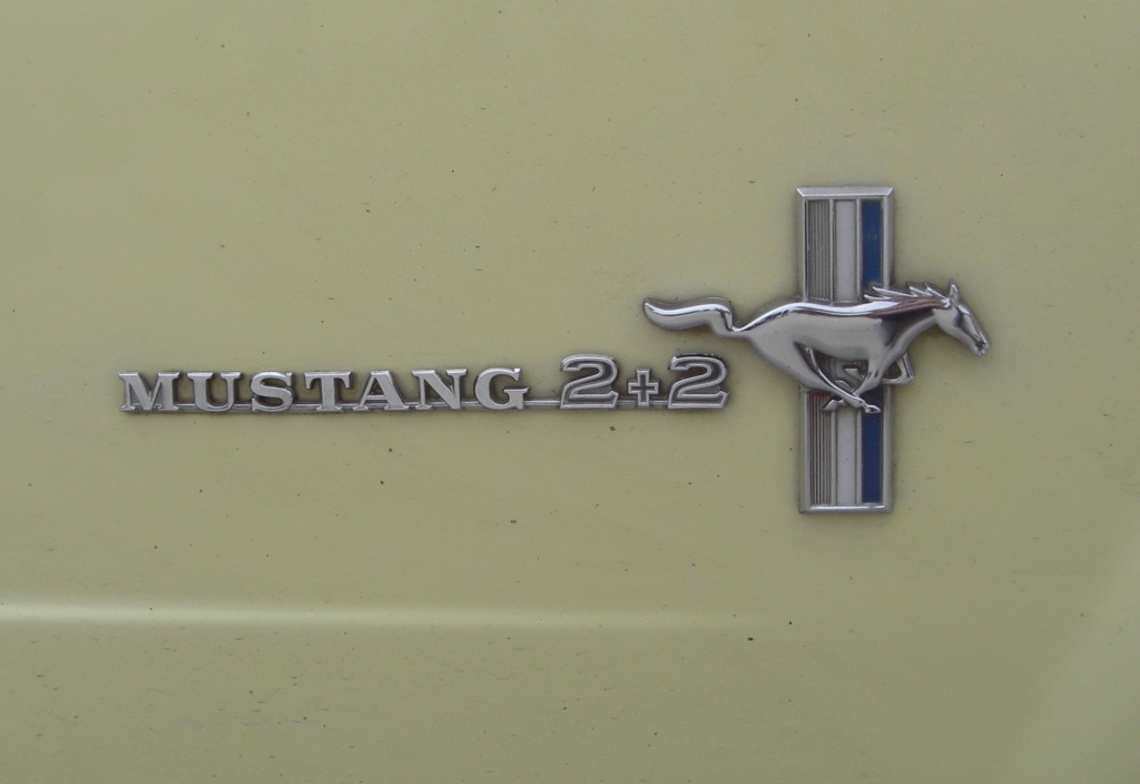 1966 Mustang 2+2 Fender Emblem