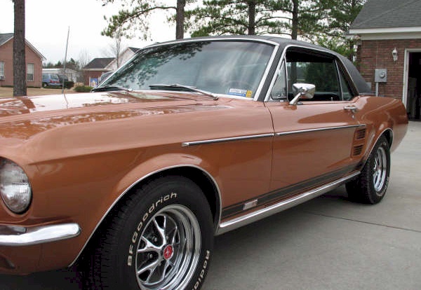Burnt Amber 1967 Mustang GT