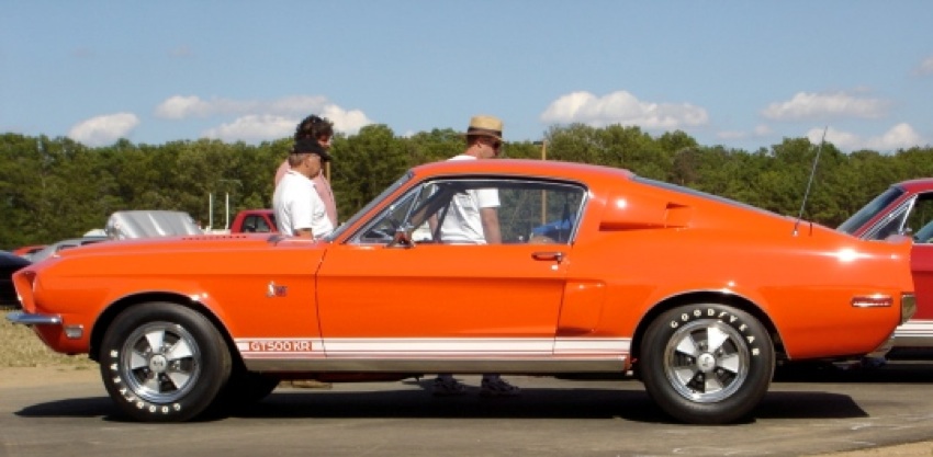 Special Orange (WT5158) 1968 Shelby GT500KR Fastback