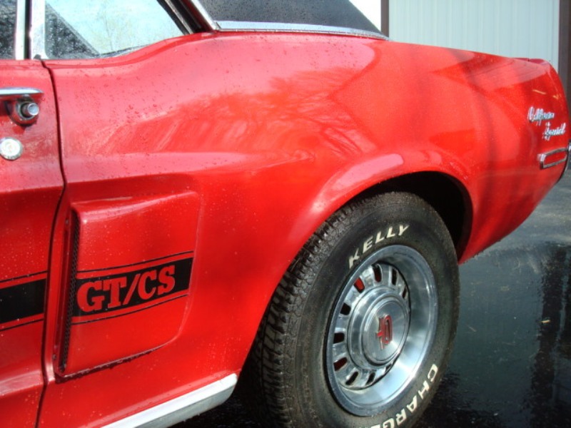 Candy Apple Red 68 Mustang GT/CS Black Vinyl Hardtop