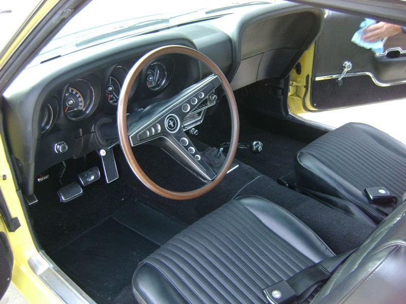 Dash 1969 Boss 302 Mustang Fastback