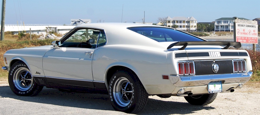 Wimbledon White 1970 Mach-1 Mustang