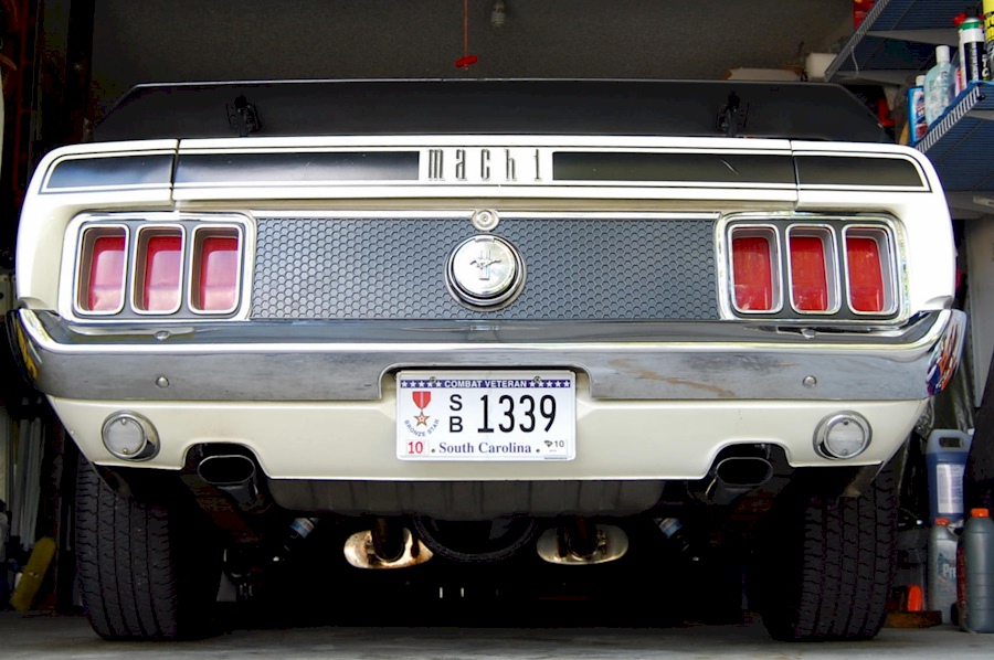 Wimbledon White 70 Mach-1 Mustang