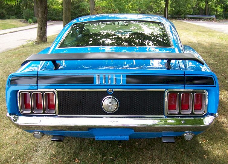 Blue 1970 Mach 1 Mustang