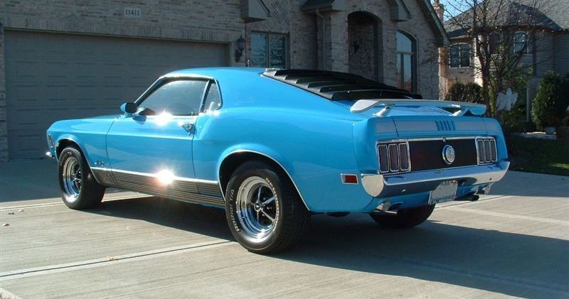 Grabber Blue 1970 Mustang Mach 1