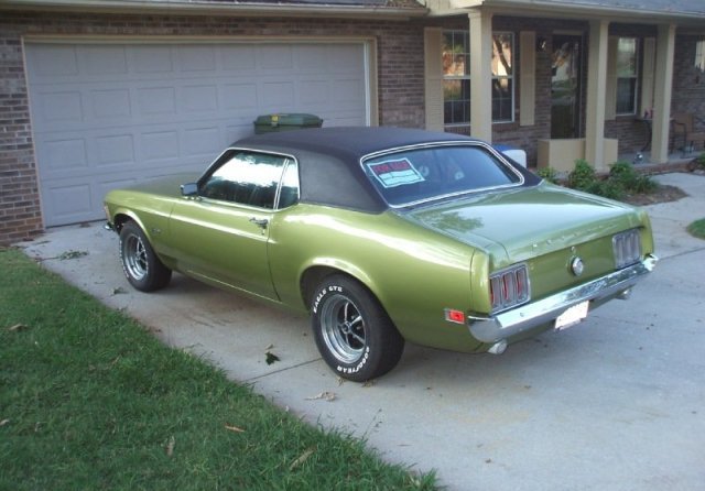 Medium Lime 1970 Mustang Hardtop