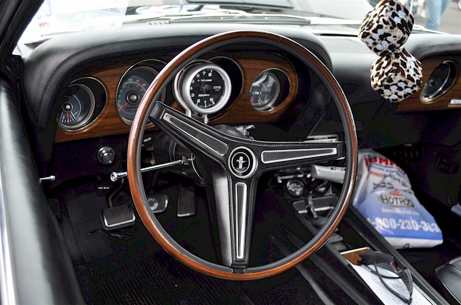 70 Mustang Interior