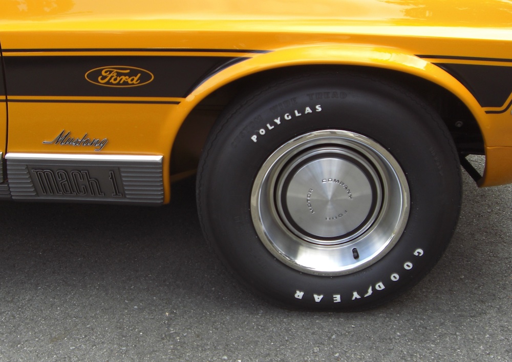 ford corporate hubcaps and trim rings