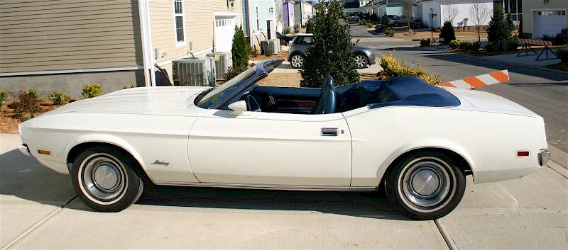 White 1972 Mustang Convertible