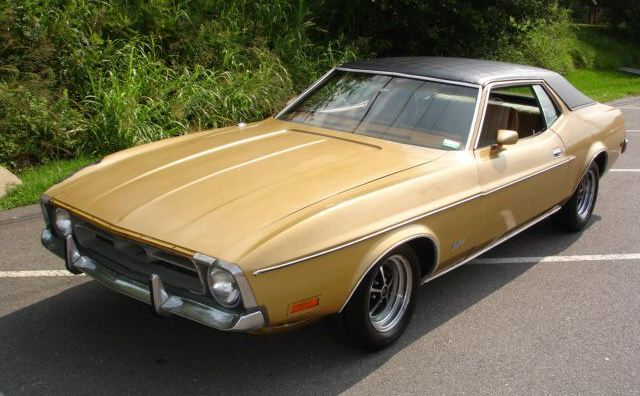 Bright Yellow Gold 1972 Mustang Grande Hardtop