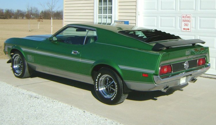 Green 1972 Mustang Mach-1