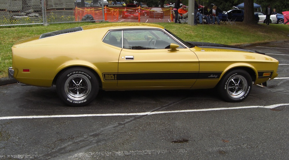 Gold Glow 73 Mustang Mach 1