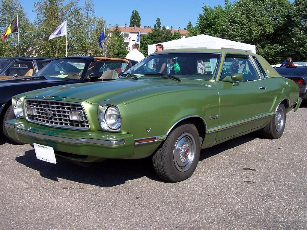Dark Yellow Green 1976 Mustang II Ghia Hardtop