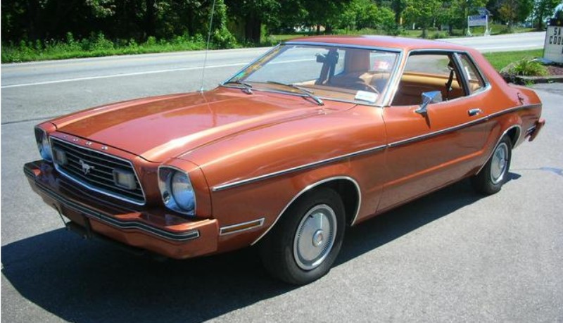 1977 Bright Saddle Mustang