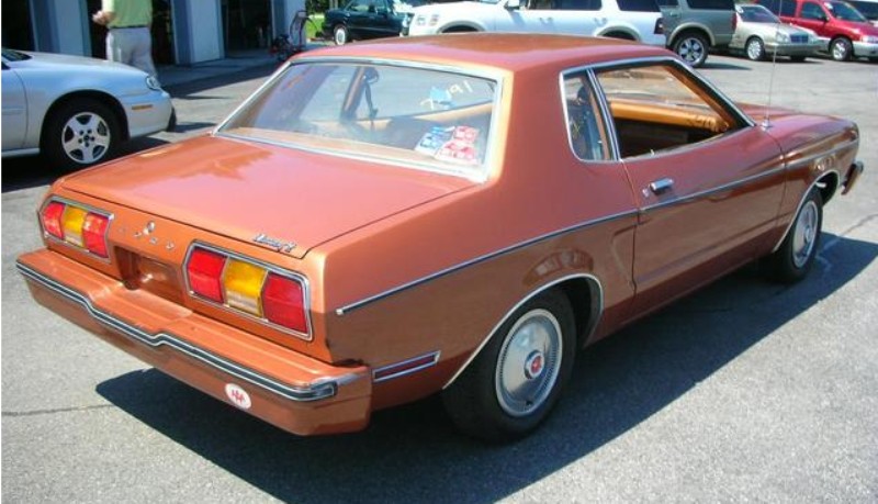 1977 Bright Saddle Mustang