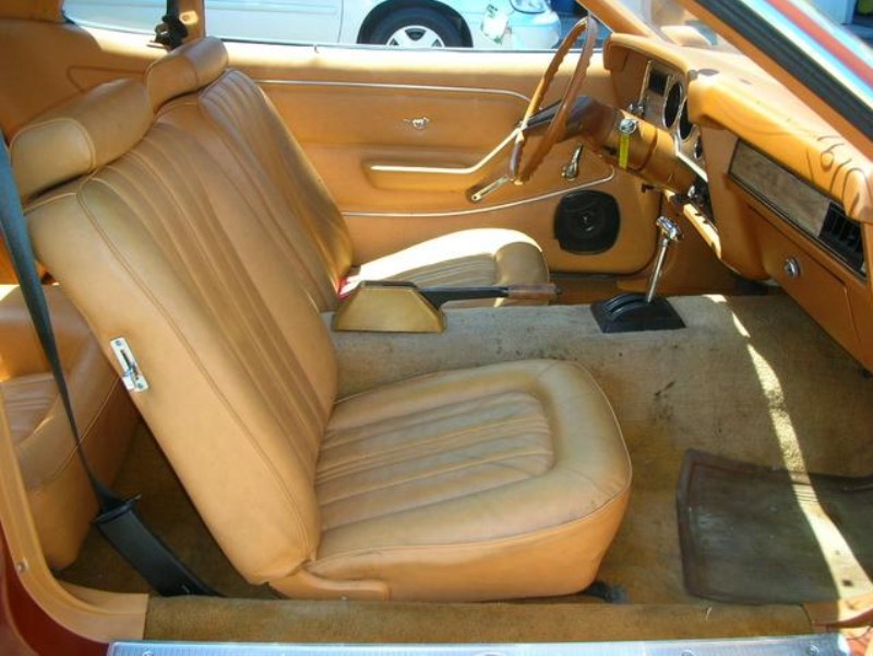 1977 Bright Saddle Mustang