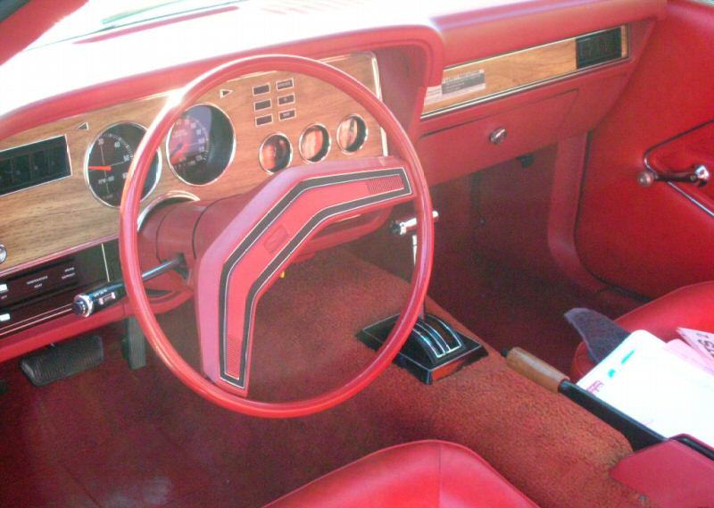 Dash close-up 1977 Mustang II coupe