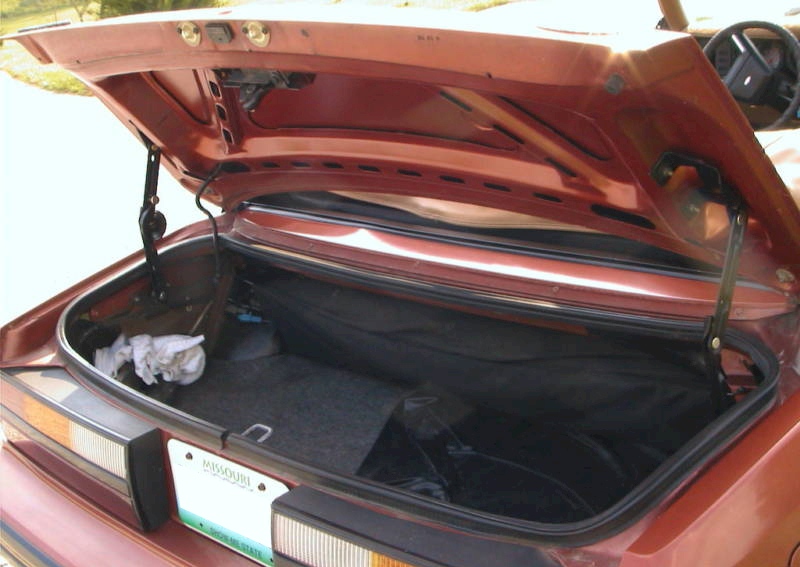 1984 Mustang Trunk