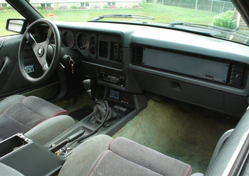 Interior1986 Mustang Saleen
