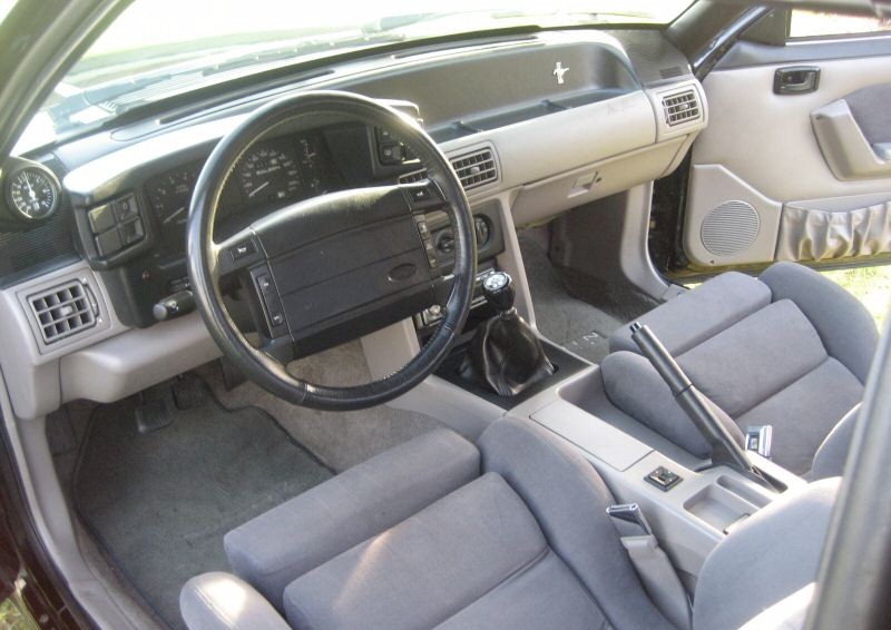 1990 Saleen Interior