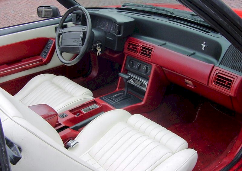 1991 Mustang GT Interior