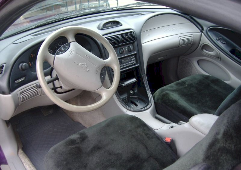 1996 Mustang Interior