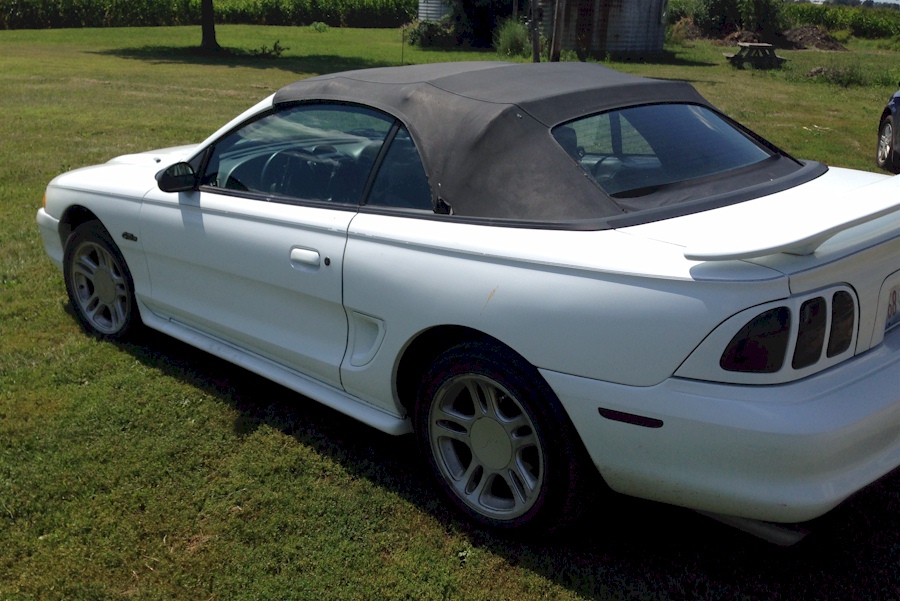 Crystal White 1996 Mustang GT Convertible