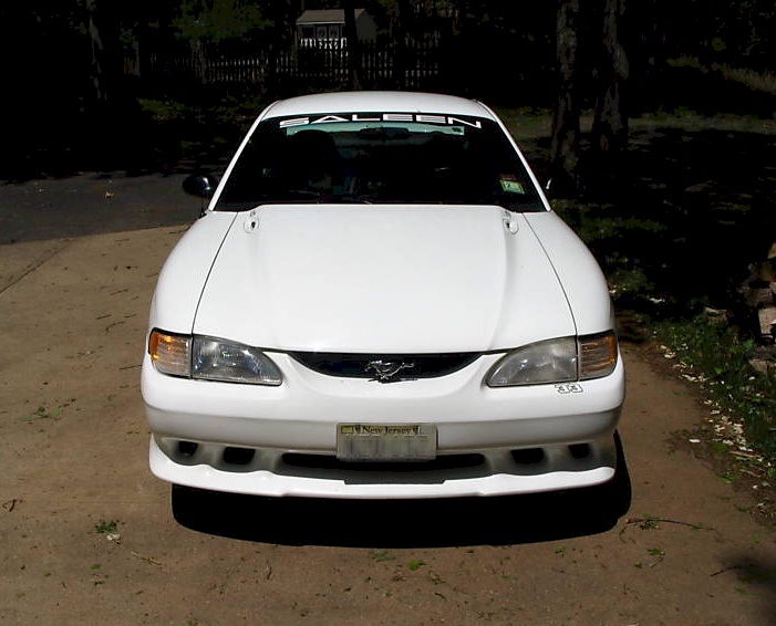 Crystal White 1998 Mustang Saleen S-281 Coupe