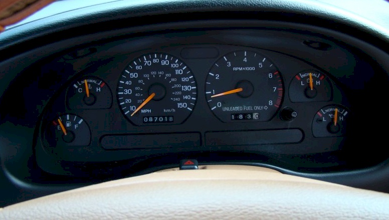 98 Mustang GT Instruments