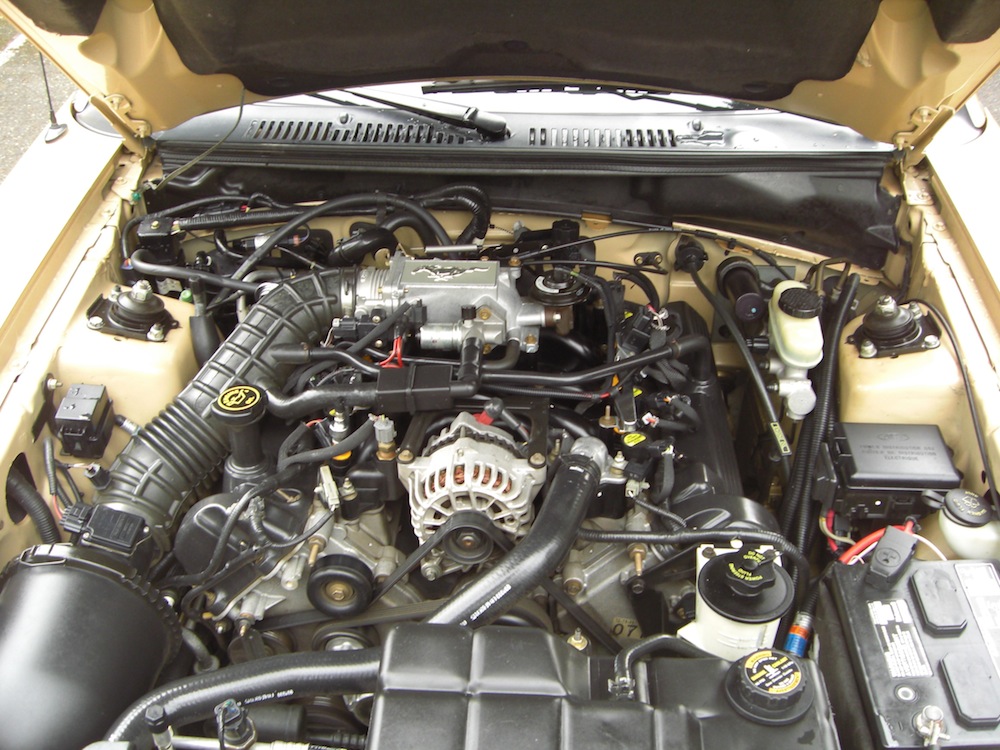 2000 Mustang GT X-code 281ci V8 engine