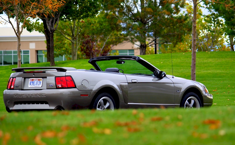 Mineral Gray 2001 Mustang GT Convertible
