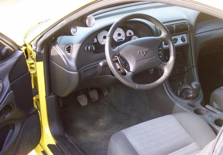 Interior 2001 Mustang GT