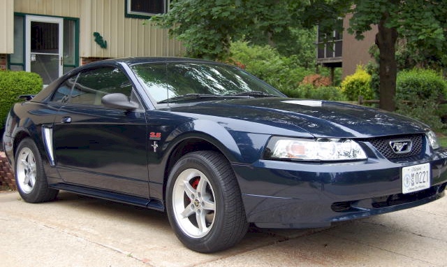True Blue 2002 Mustang