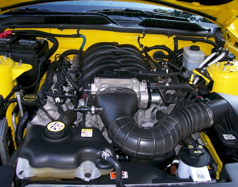 2005 Mustang GT Engine