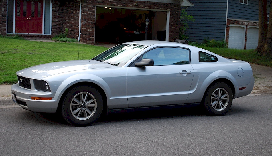 Satin Silver 2005 Mustang