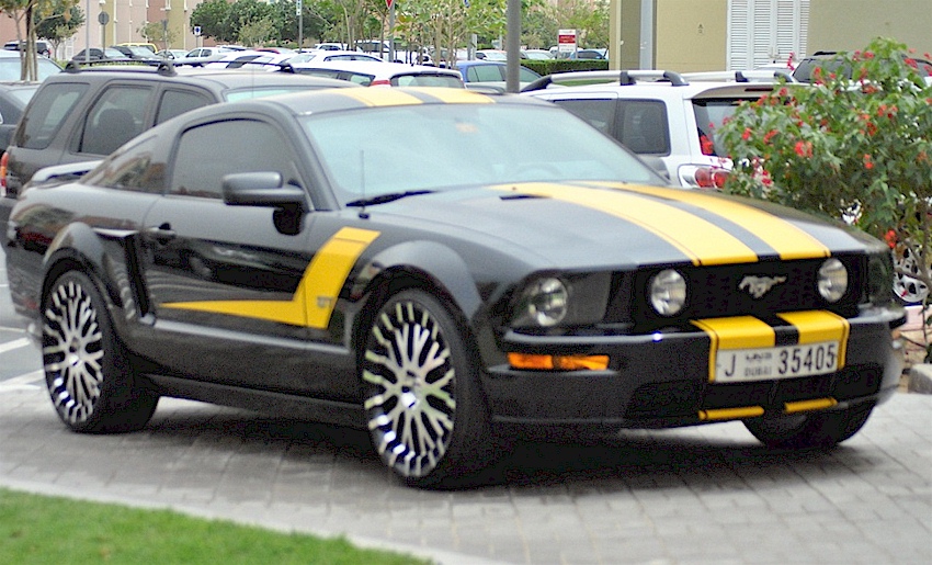 Black 2005 Mustang GT