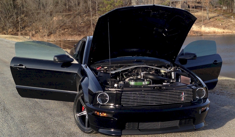 Black 2005 Mustang SDS