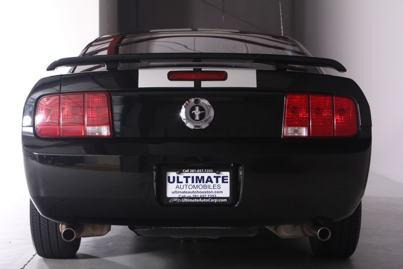 Black 2005 Mustang SDS