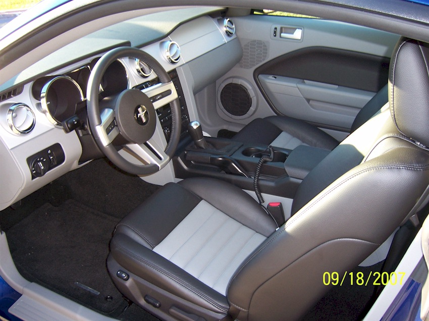 2007 Mustang Interior
