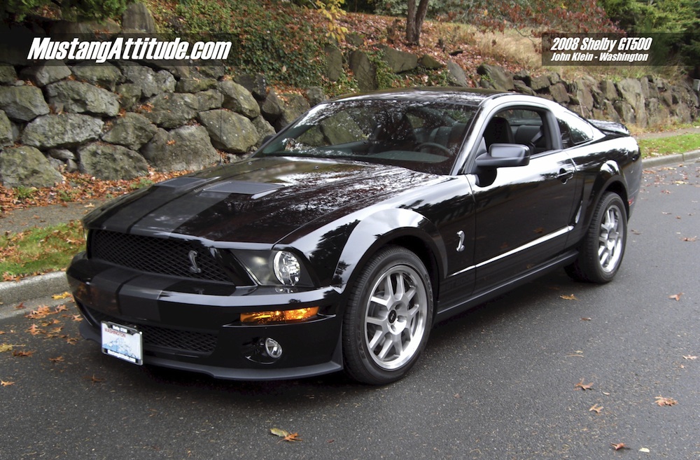 Black 2008 GT500