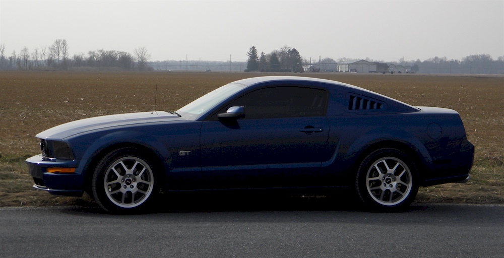 Vista Blue 08 Mustang GT