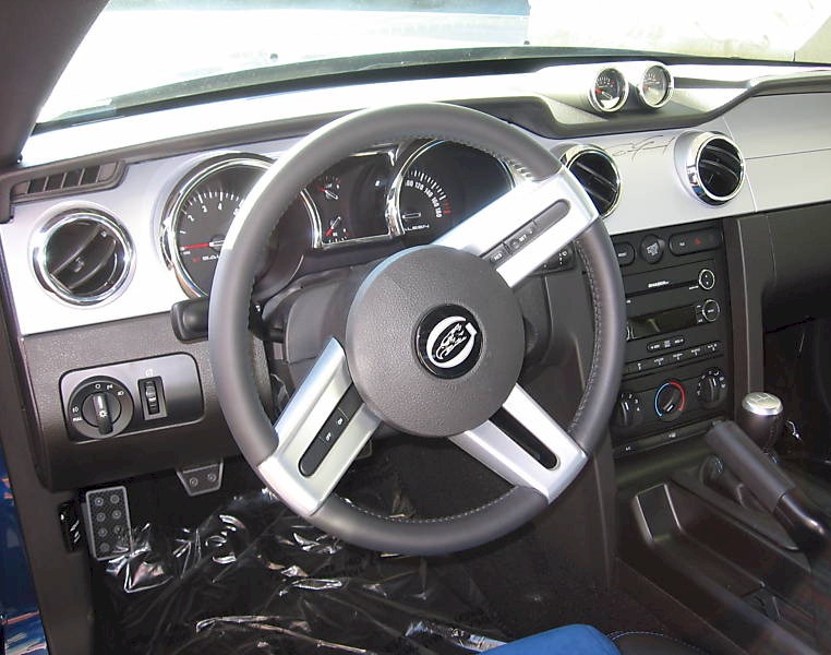 2008 Saleen S281 SC Dan Gurney Interior