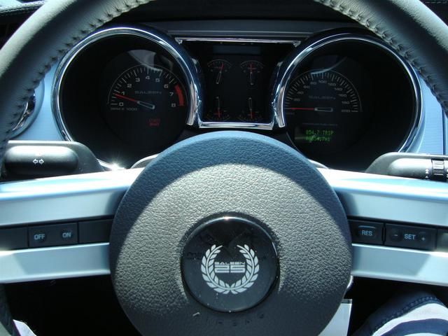 2008 Saleen SA-25 Instruments