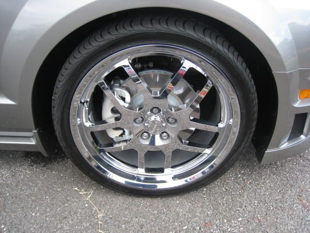 Roush 20 inch chrome RR04 wheels
