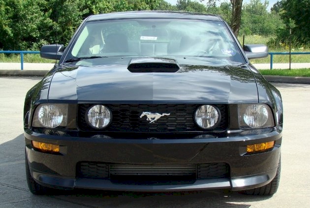Black 2009 Mustang GT/CS Coupe